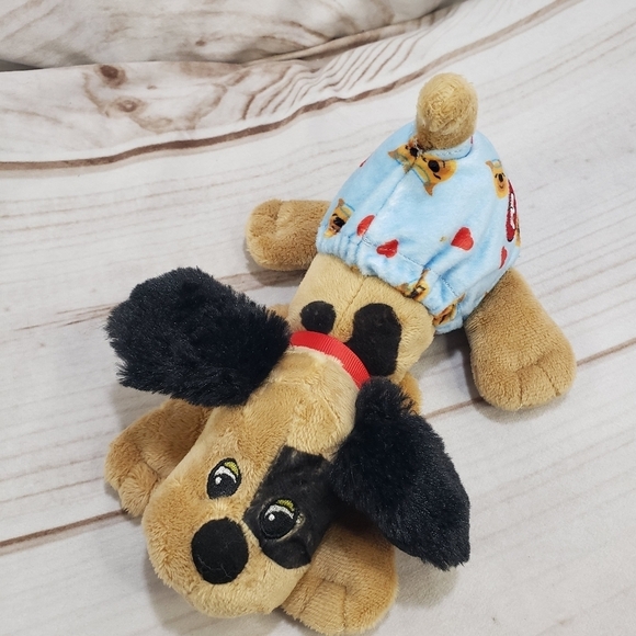 Pound Puppies Newborns Angel Brown Black Dog Blue Diaper Embroidered 8 Inch #2 - Picture 2 of 10